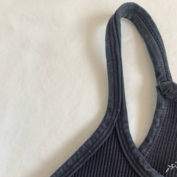 NEW Free People Movement Happiness Runs Long Crop Tank - Picture 7 of 12